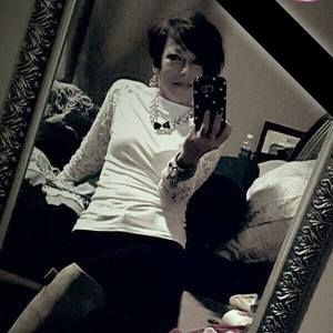 Meet your Posher, Nikki